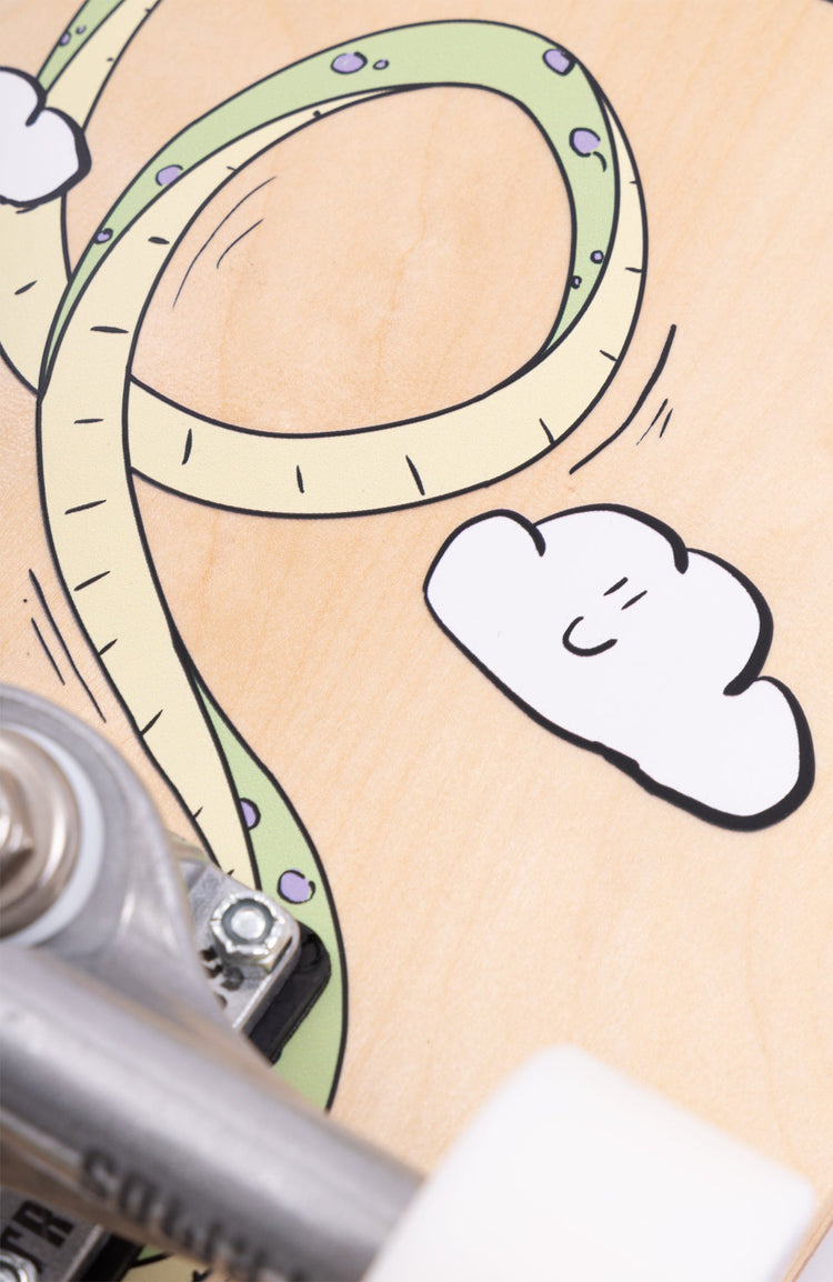 Skateboard für Kinder mit Kork der Marke Loomi. Dinosaurier Skateboard Grafik für Kinder