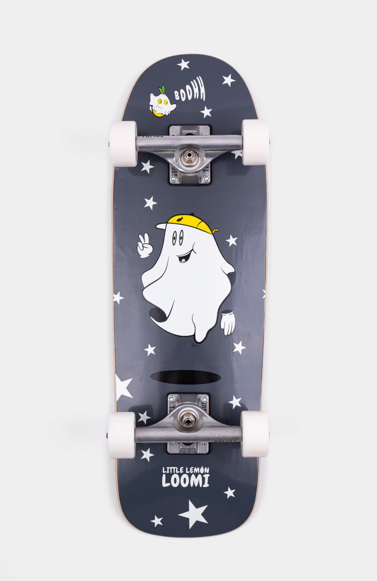 Skateboard für Kinder mit Kork der Marke Loomi. Kleiner Geist Skateboard Grafik für Kinder