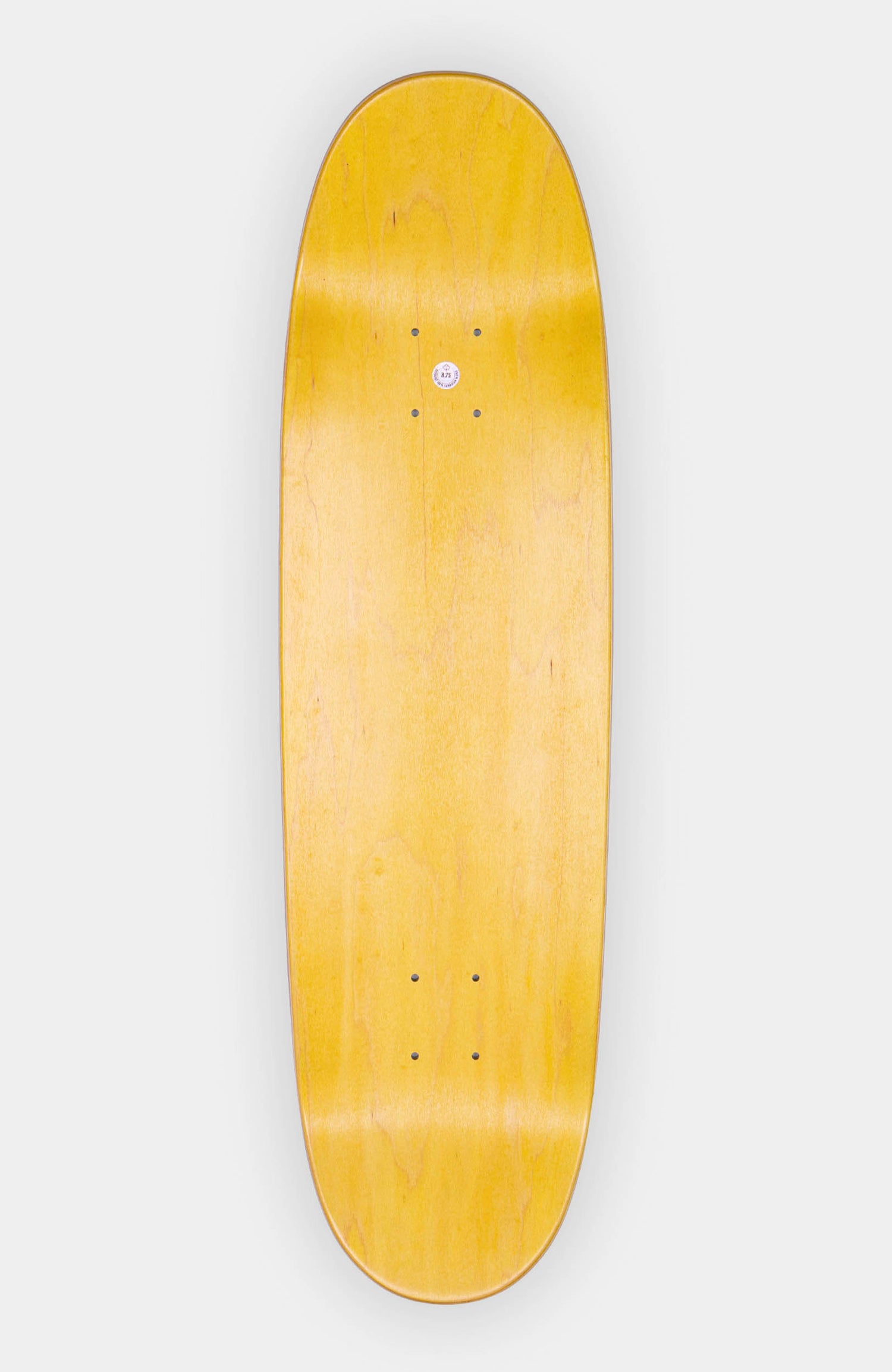 gelbes egg shape skateboard deck in große 8.75“ von oben fotografiert auf weißem Hintergrund