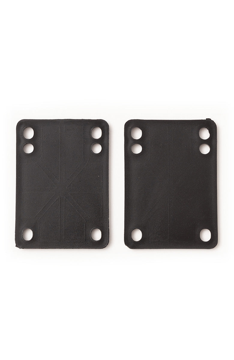 Riser Pads mit 6 Löchern um mehr Freiraum zwischen Skateboard Wheels und Skateboard zu bekommen.
