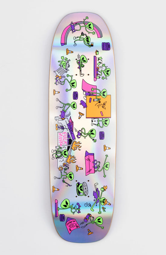 9.25" ALIEN DEMO HOLOORAPHIC FOIL DECK