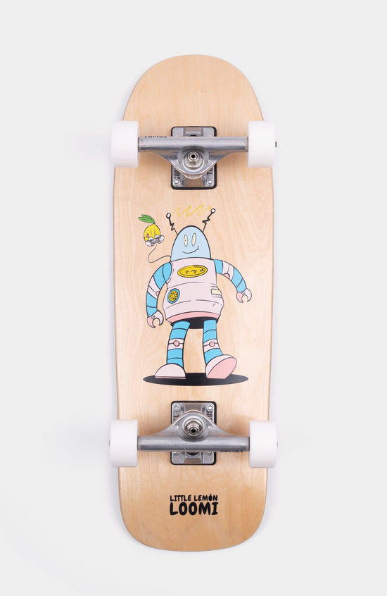 Skateboard für Kinder mit Kork der Marke Loomi. Gaming Roboter Grafik