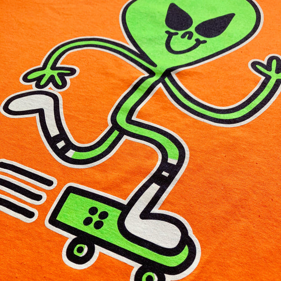 ALIEN MASCOT T-SHIRT