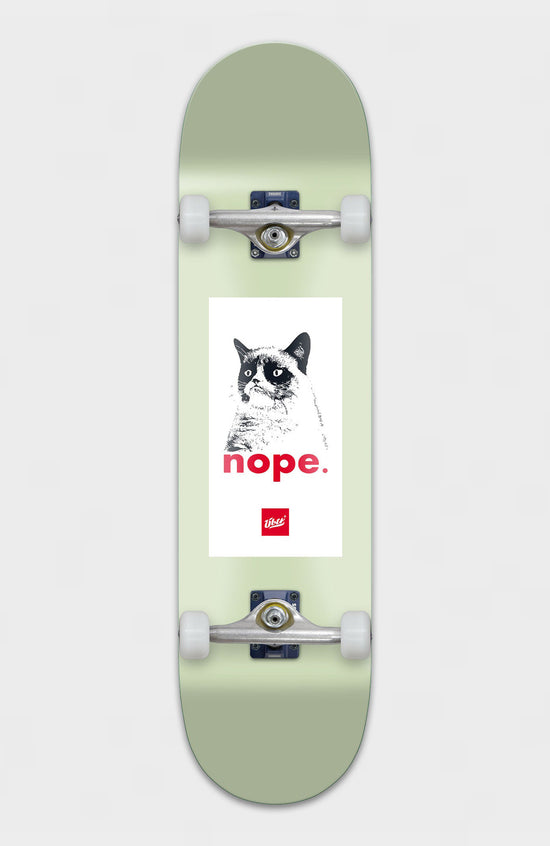 Grumpy Cat, Skateboard 4-Star Complete