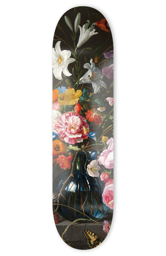 schwarzes skateboard deck mit bunten blumen drauf, größe 8,3